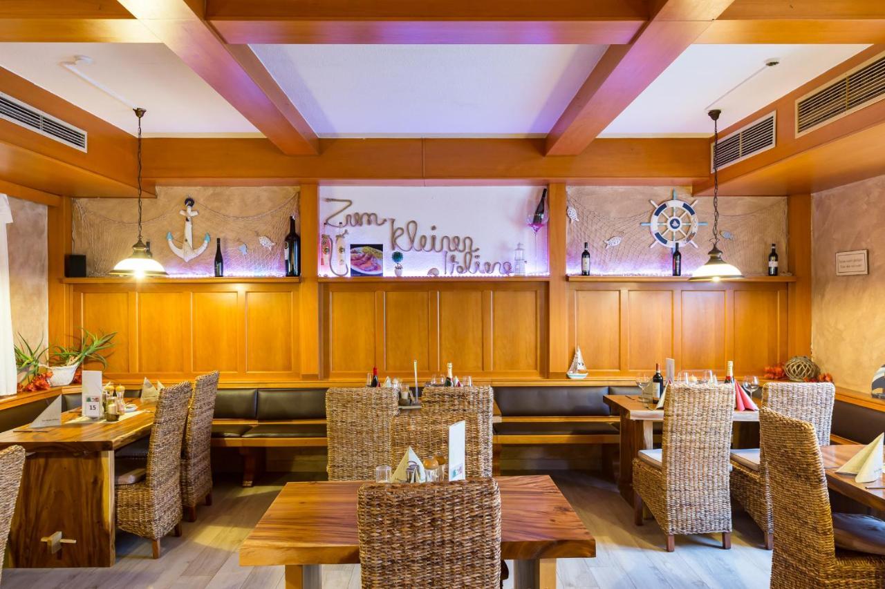 Zum Kleinen Italiener - Ristorante Pizzeria Pension 吉恩堡 外观 照片